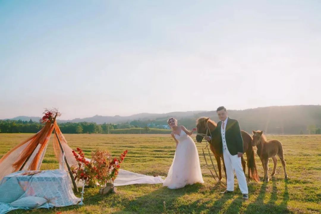 第一批fun肆粉丝已互粉结婚，而你还没学会自拍？