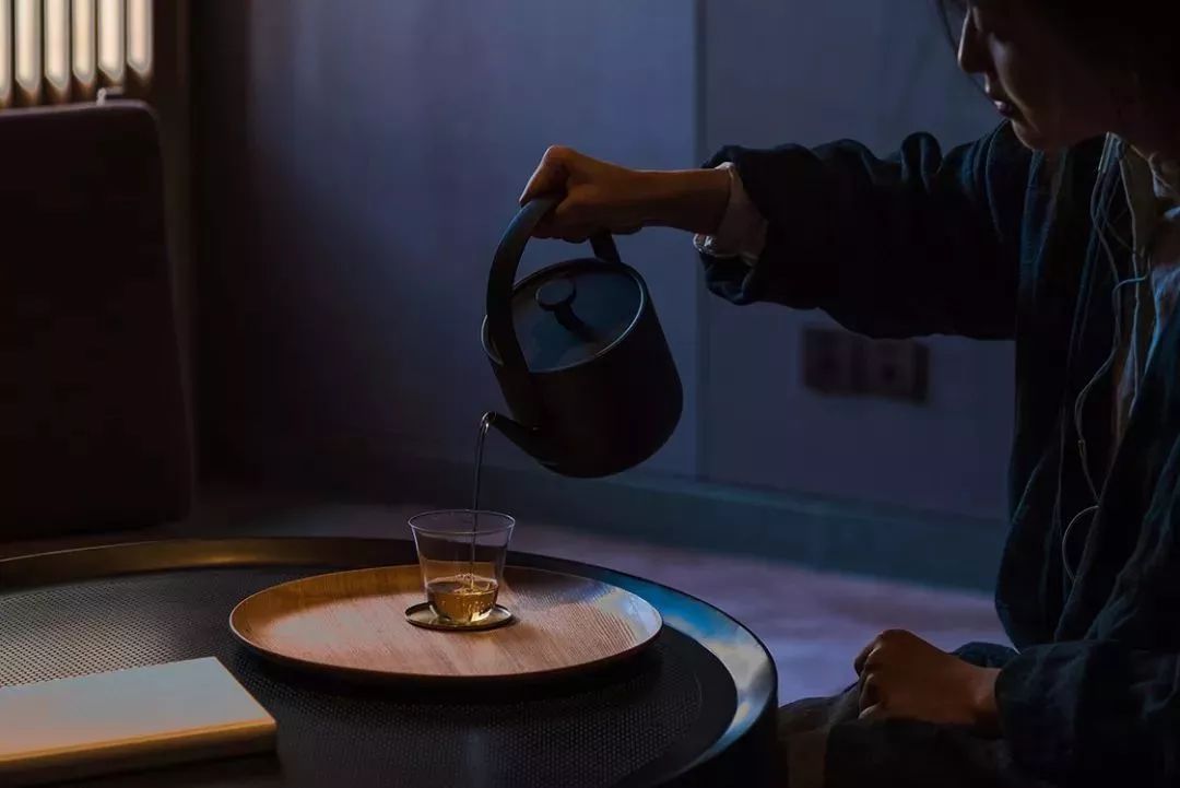 一只好看的电水壶,英国亲王都爱,五星酒店标配