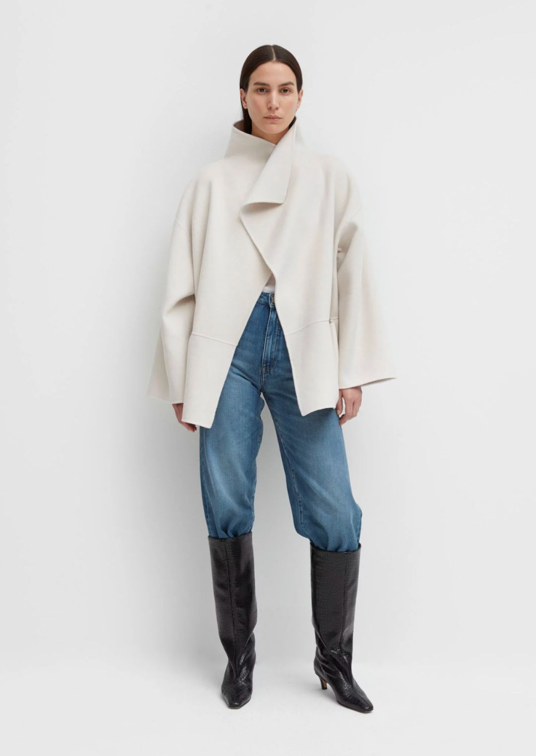 什么牌子的大衣好看又实用,大衣冬季必买的款式不过时