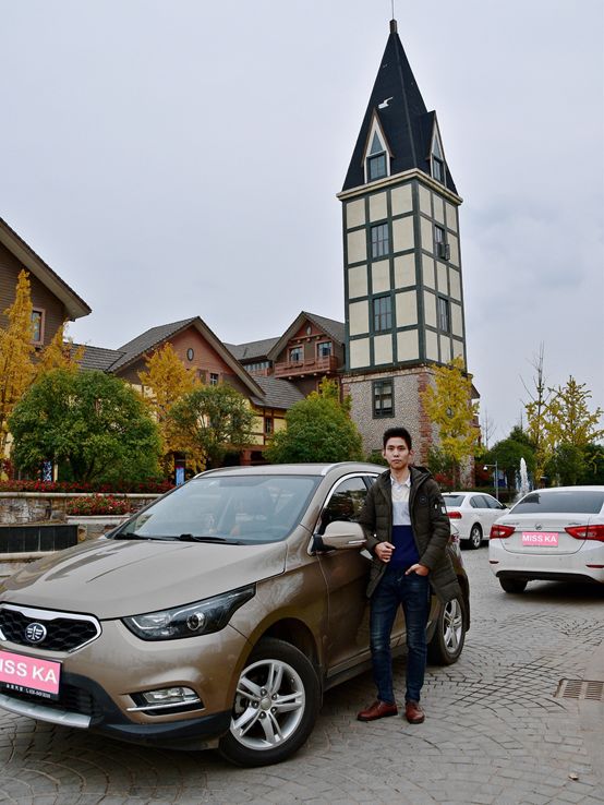 所有车主，低配不够好吗？奶爸车主sayno：就是看中了骏派D60的外观靓，好开省油，四年零事故，技术好车子稳