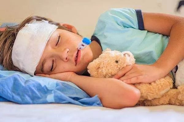 男人的肺部烂了,男子肺部全部坏死