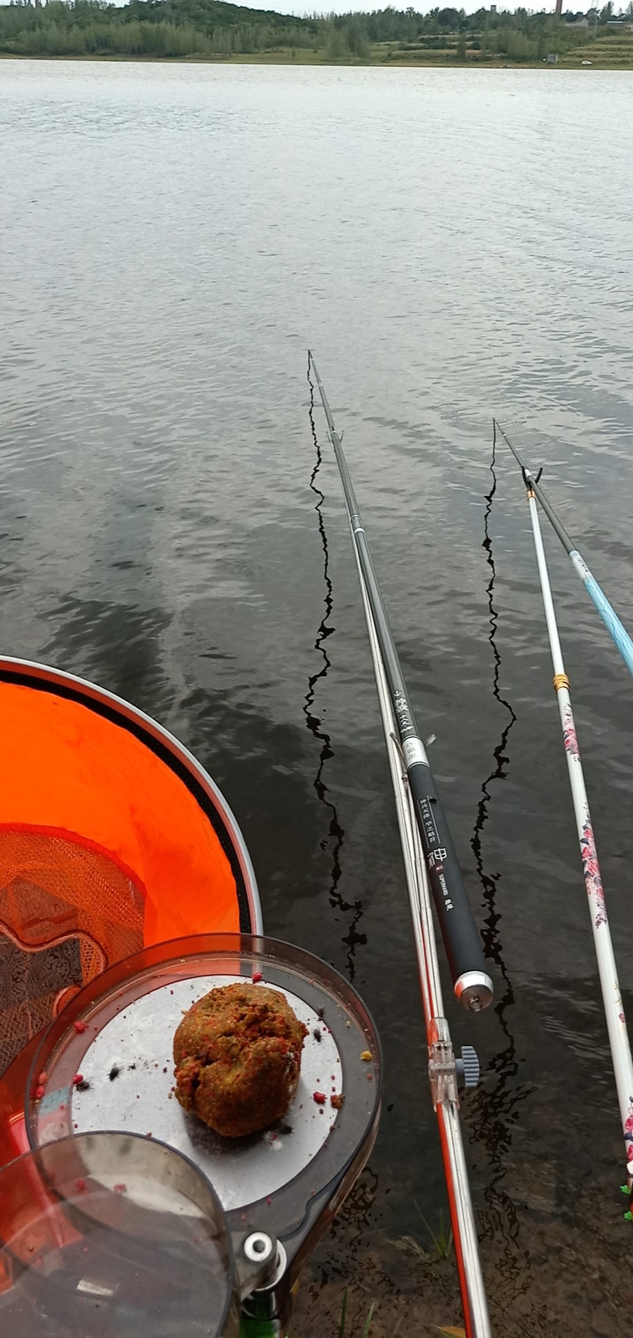 浮漂红绿尾和橙黄尾哪个清晰,浮漂怎么调整最佳方法