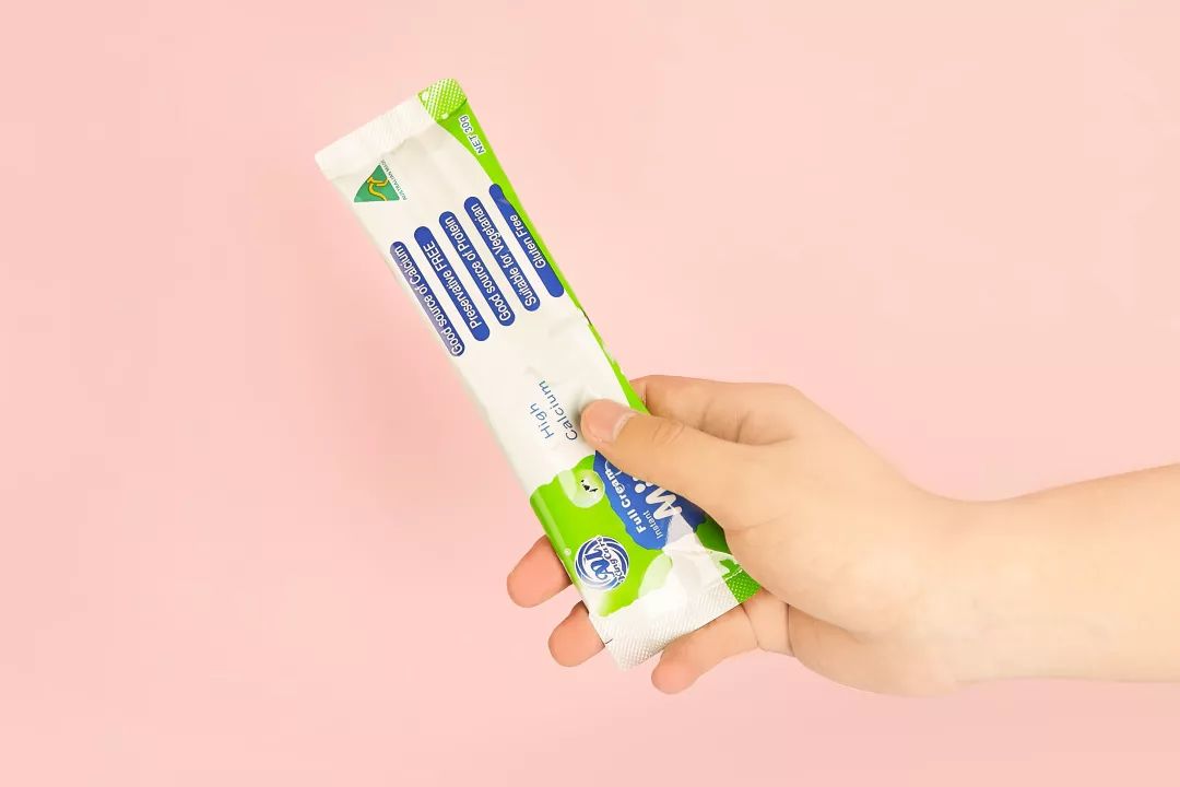 中老年补钙喝奶粉好还是牛奶好,补钙先还是补蛋白质先