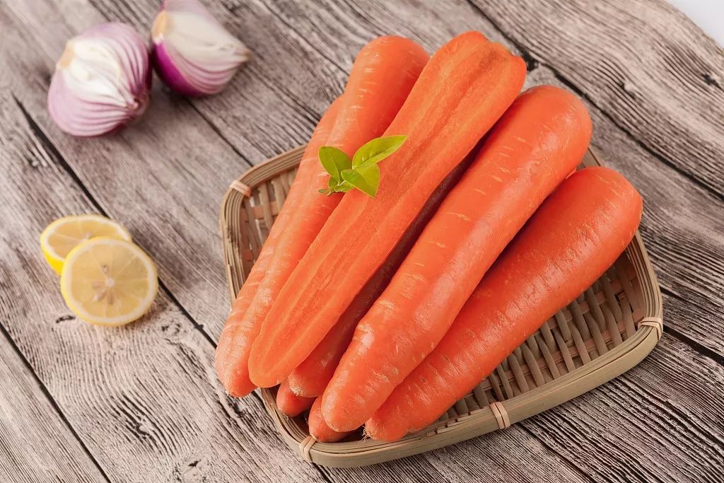 痛风患者必看一张最全食物嘌呤表,国家权威部门认定的含嘌呤食物表