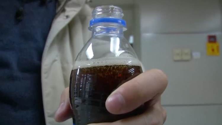 c罗飞过来头球,c罗腾空头球街头