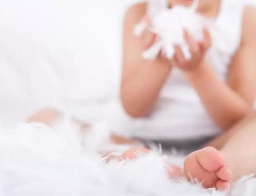 被子放久了有异味教你简单一招,被子有异味家政阿姨教你去除方法