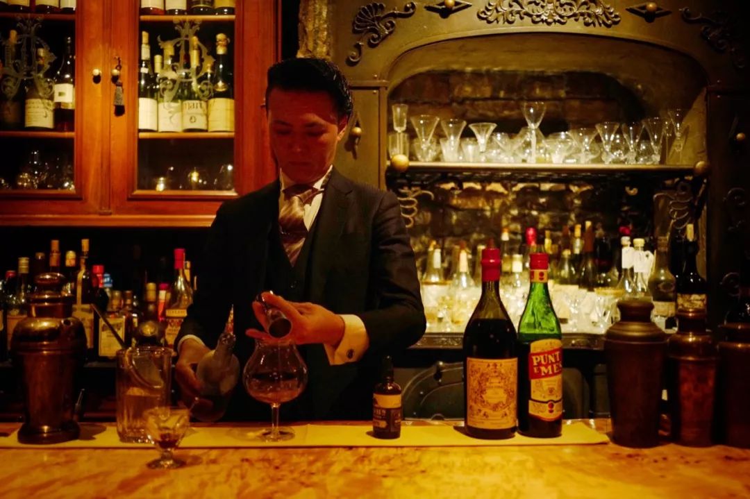 年末巨献：东京酒吧行状录