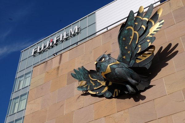 美通企业日报|富士胶片收购日立影像诊断相关业务；雅思推出机考模拟考试