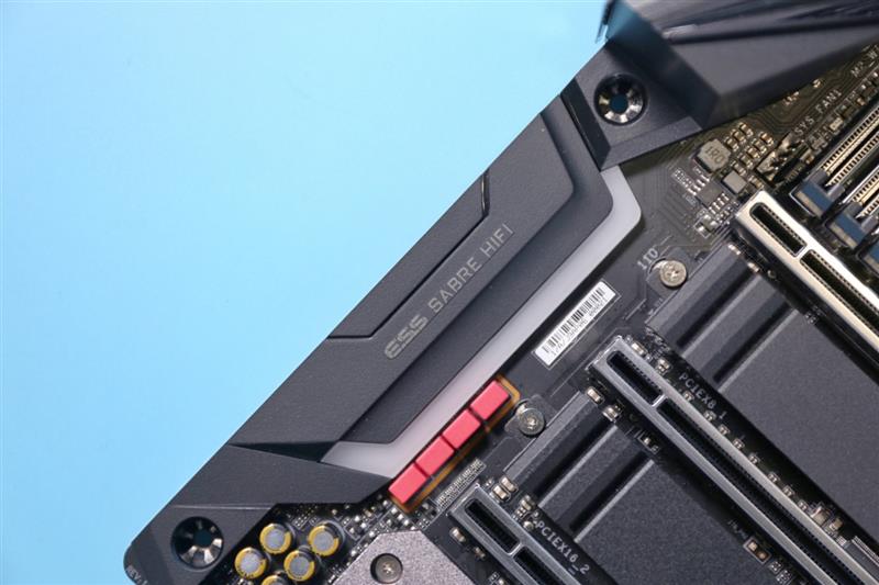 技嘉x299xaorusmaster开箱,技嘉AORUS主板怎么样