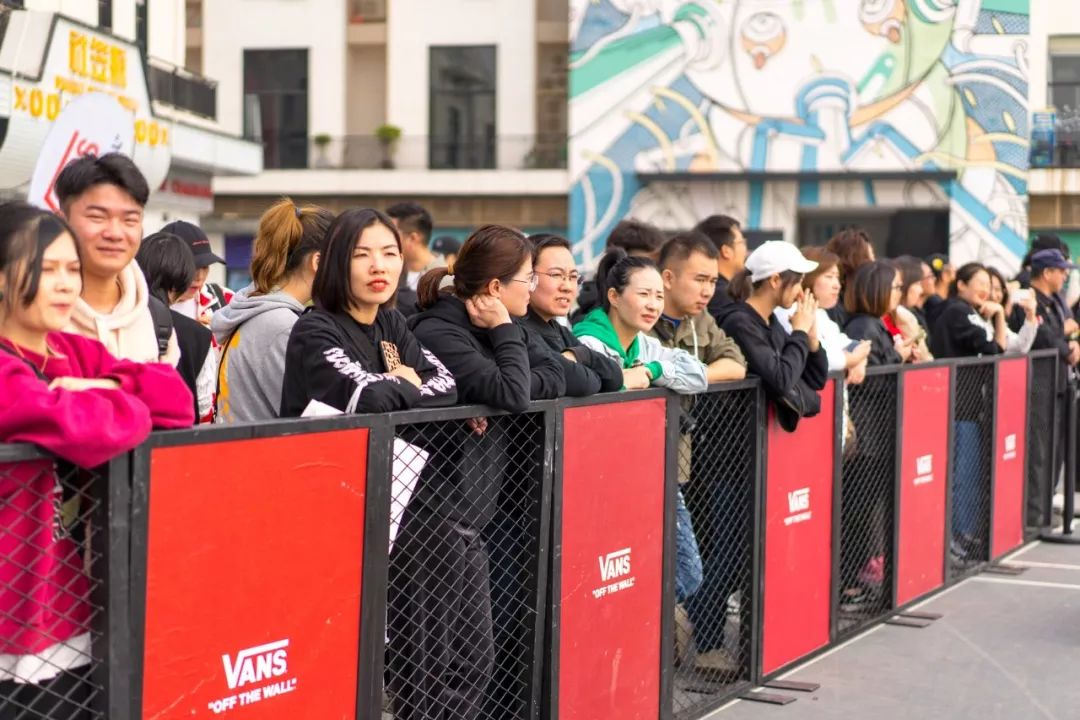 真·为滑板而生，传奇滑手SteveCaballero空降广州陪你重温与Vans经典的三十年