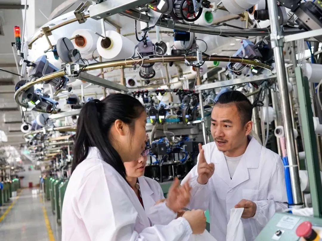 开团|瘦身蓄热、舒适无痕，设计它的人一定特懂得体恤女人......