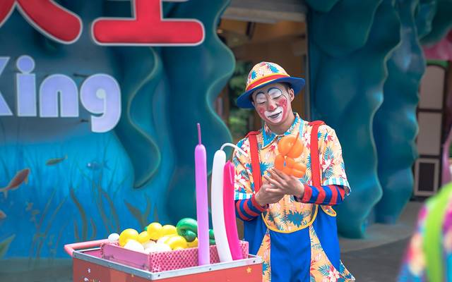 珠海长隆海洋王国海底夜宿,珠海长隆海洋王国鲸鲨馆海底区