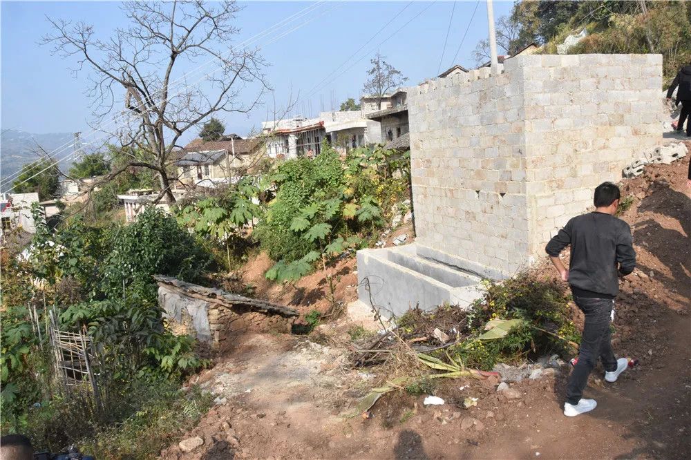 贵州省扶贫干部工作状态,贵州扶贫干部工作现状