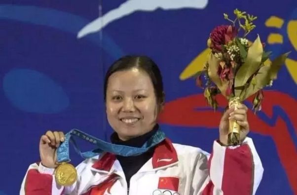 2000年转眼已是二十年前的事了,2000年已经是20年前了