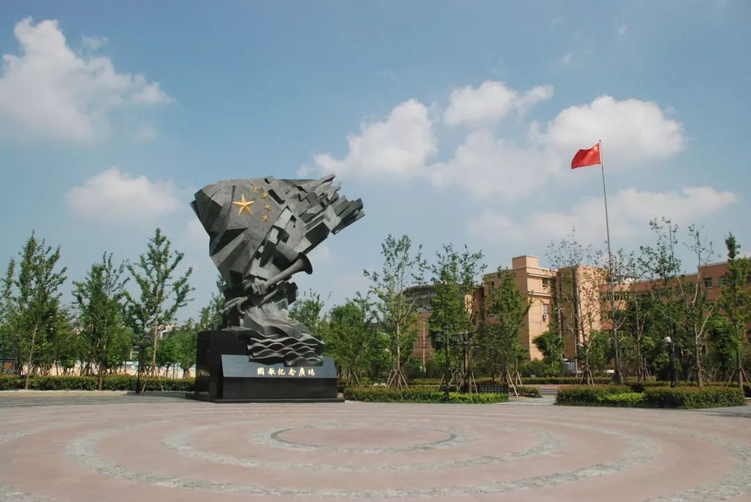 到衡山路811号听老唱片：梅兰芳、周璇都曾留声