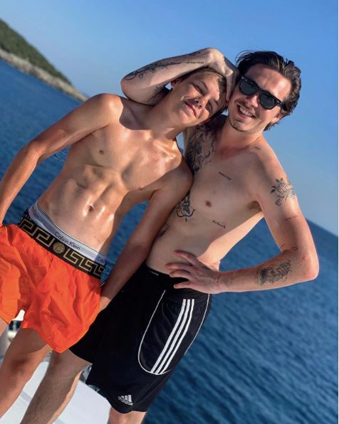 小贝二儿子罗密欧和贝嫂,小贝二儿子罗密欧球技