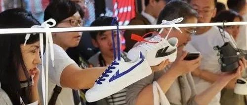 抄袭成瘾、质量堪忧，曾经的国货之光回力为何频被打脸