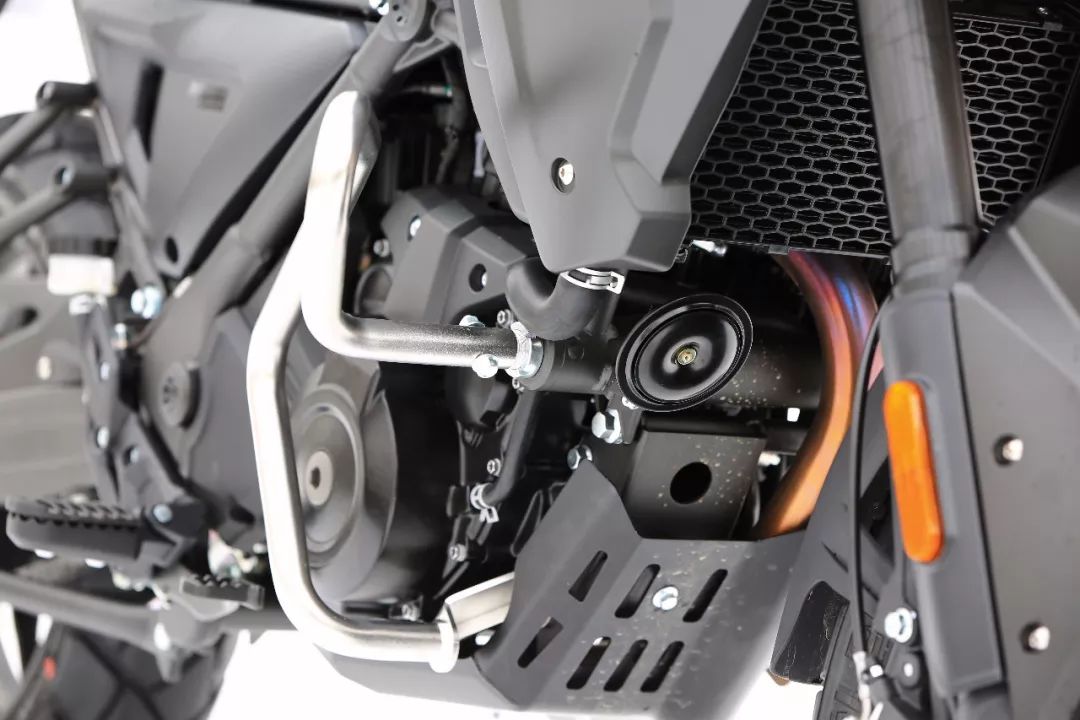 无极650gs拉力车,呆子隆鑫无极650拉力评测