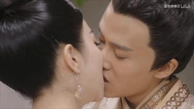 任嘉伦三个大神,任嘉伦的那些神仙操作