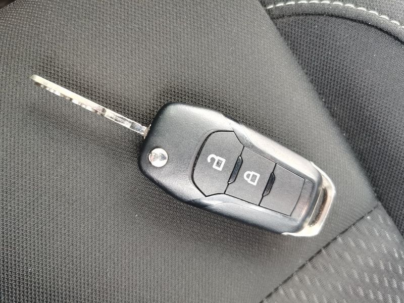 试驾福特翼搏最新款,福特翼搏使用介绍