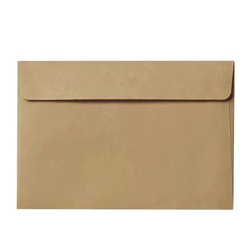 福利来惹！肖战的米老鼠竟没拼过*钟金**仁Gucci大秀浪漫表白？