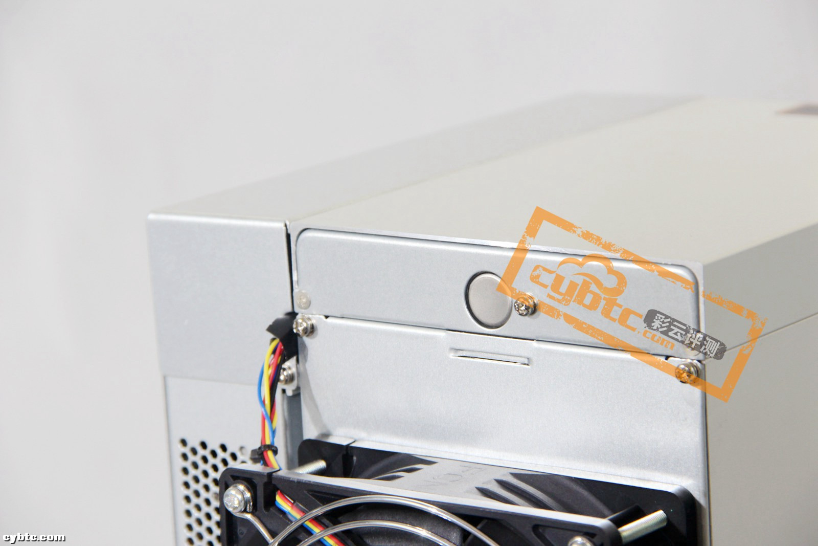 彩云评测|比特大陆旗舰*币特比**矿机蚂蚁S17+76T