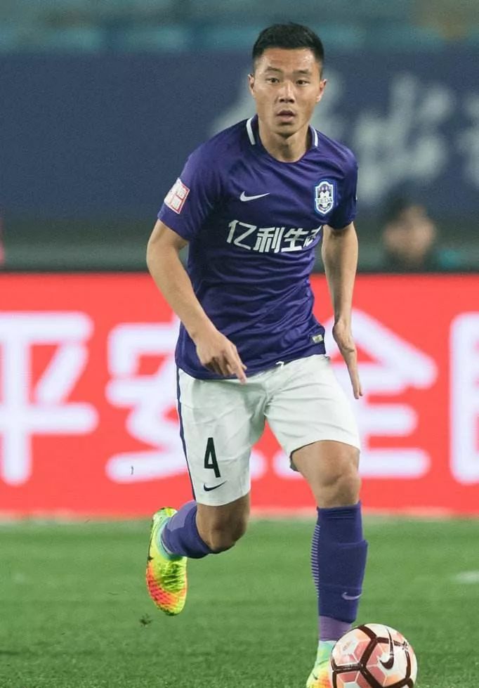 泰达俱乐部引援最新消息,泰达转会华夏