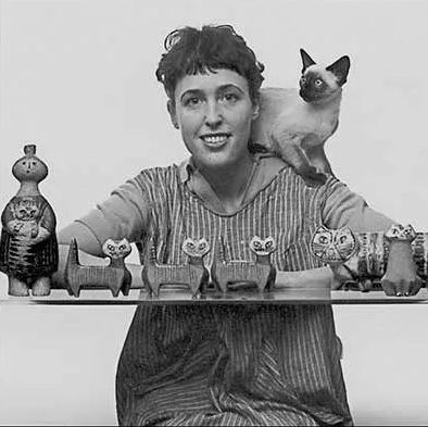 88岁老奶奶“玩泥巴”60年,成为MUJI的常驻陶艺家,她做的陶瓷是全瑞典最可爱的