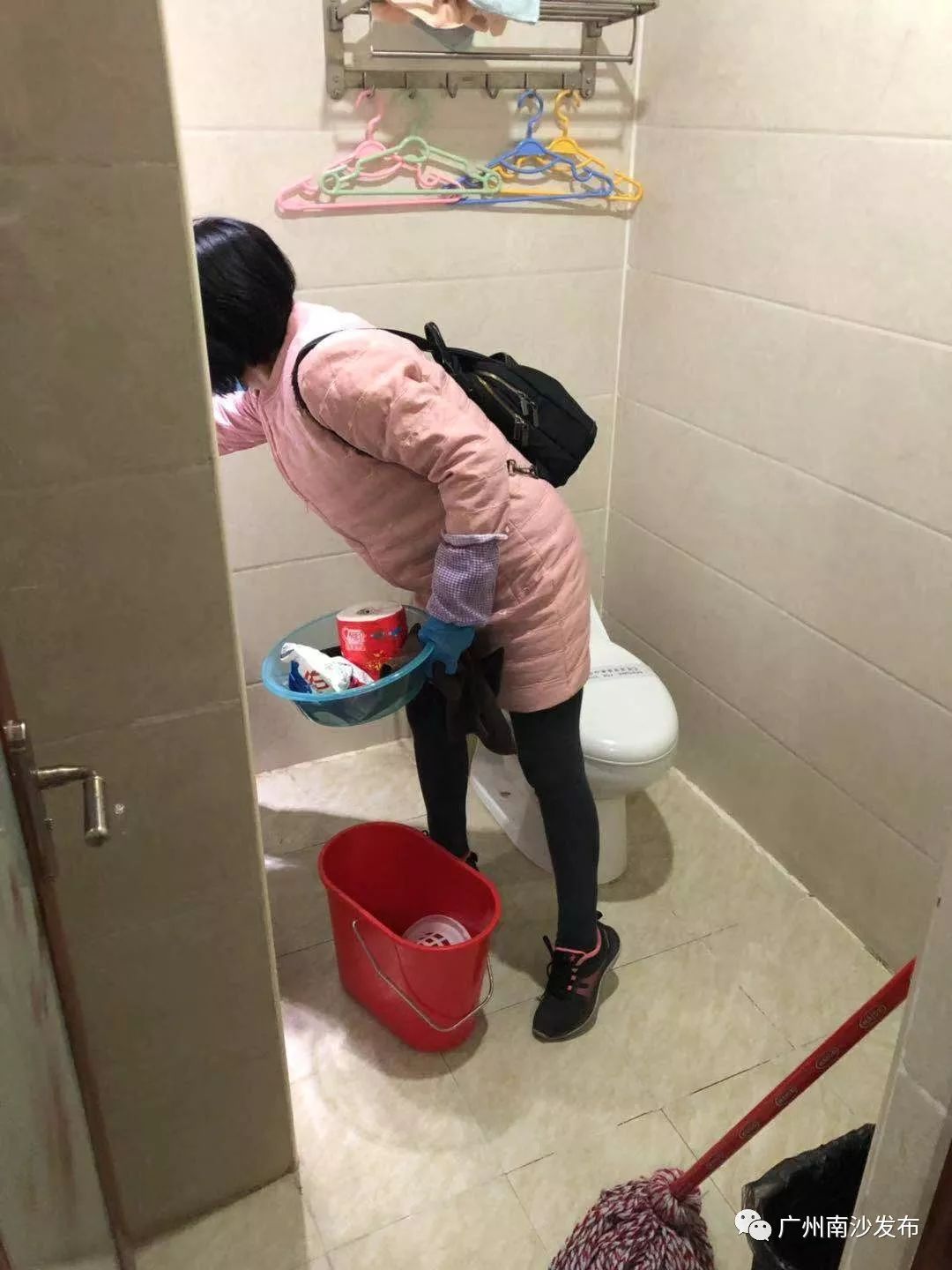 温情代购，深夜保障！南沙基层“逆行者”的身影，超暖！