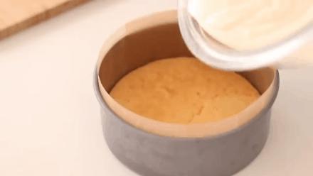 闲着也是闲着好好找点事情做,周末自己做蛋糕