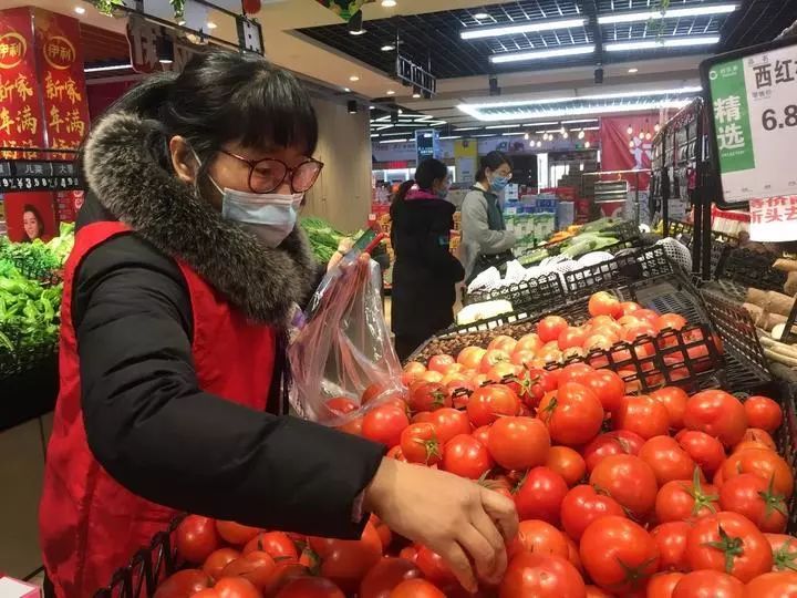 众志成城筑牢疫情防控网,织密疫情防控网用心守护这座城