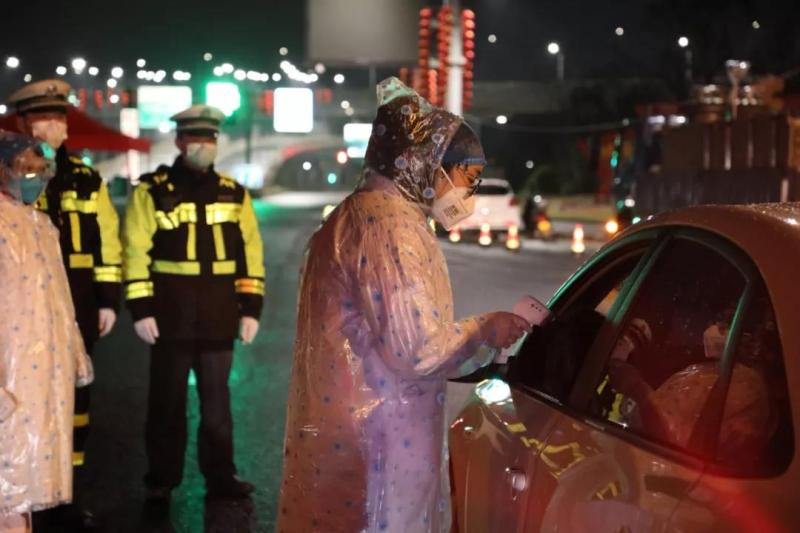 「众志成城抗击疫情」赣州经开区：致敬防疫一线坚守的你们