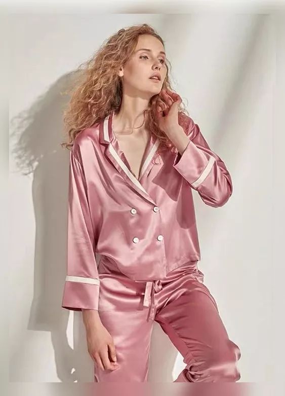 低头看看自己,低头看看