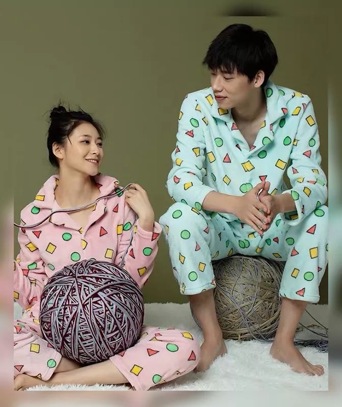 低头看看自己,低头看看