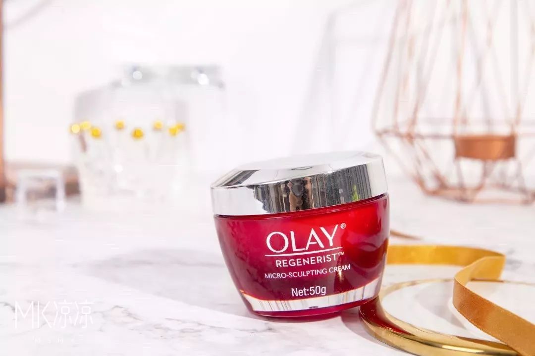 情侣送礼物送什么比较好,情侣必送东西有哪些