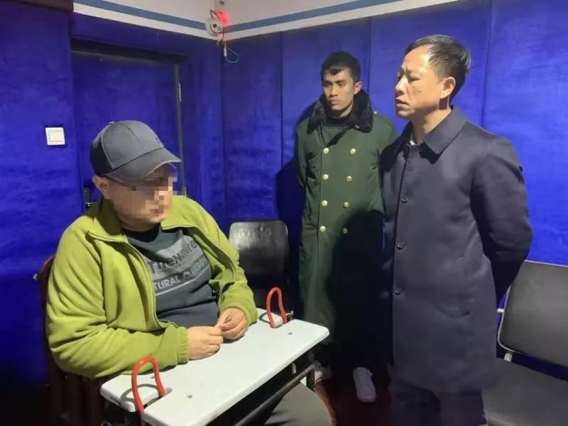 “喂，110吗？我在**路，刚才嫖娼了，过来帮帮我！”类似这样的奇葩报警结果如何？