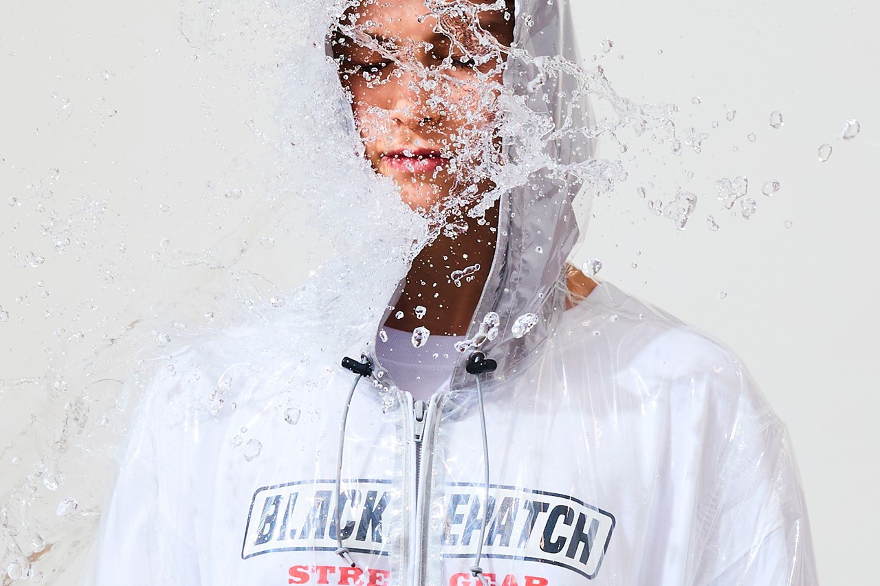 春夏新款速来围观,潮流穿搭2022春夏新品持续更新中