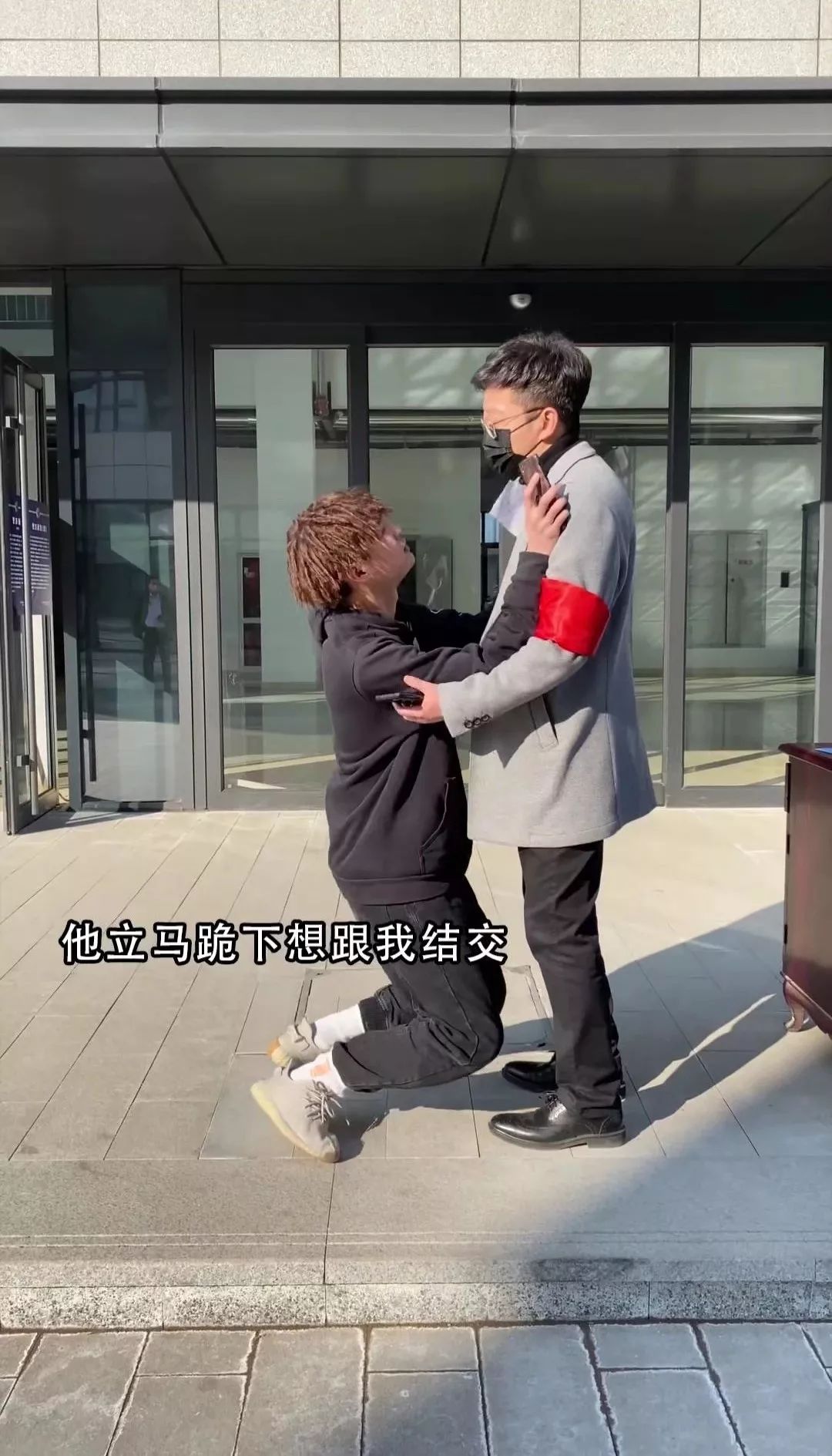 朱一旦的枯燥生活风格,朱一旦的枯燥生活好看吗