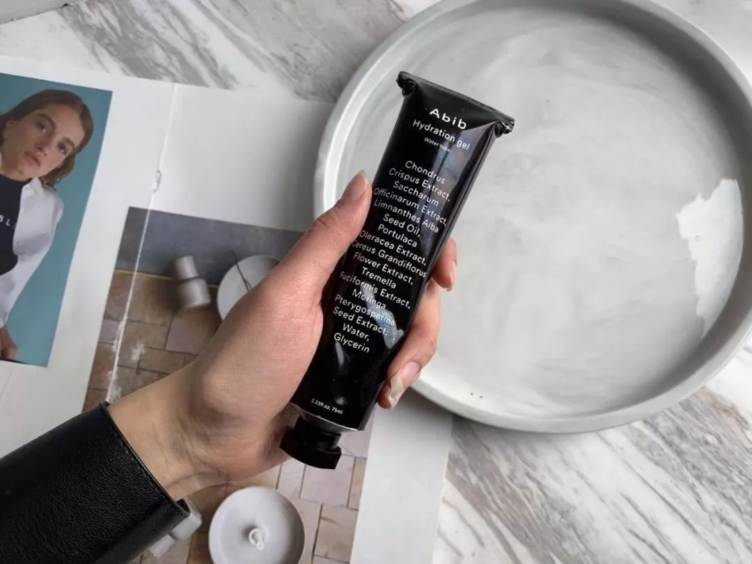 适合油皮混油皮用的抗老面霜,油皮冬季适合什么面霜