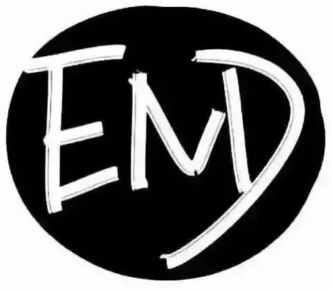 不热不堵人不多,城中开房度假难道不够爽吗?丨寻味