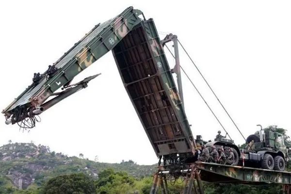 中国工兵之父,中国人民解放军工兵部队简介