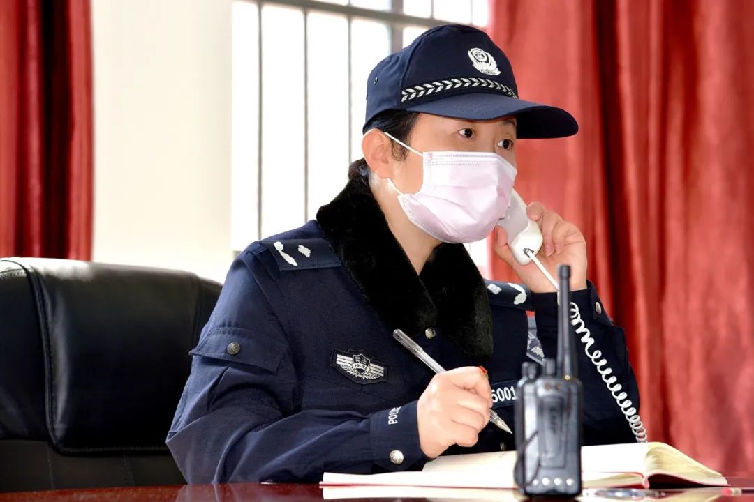 战疫里的力量,战疫前线他们用身躯筑牢防控防线