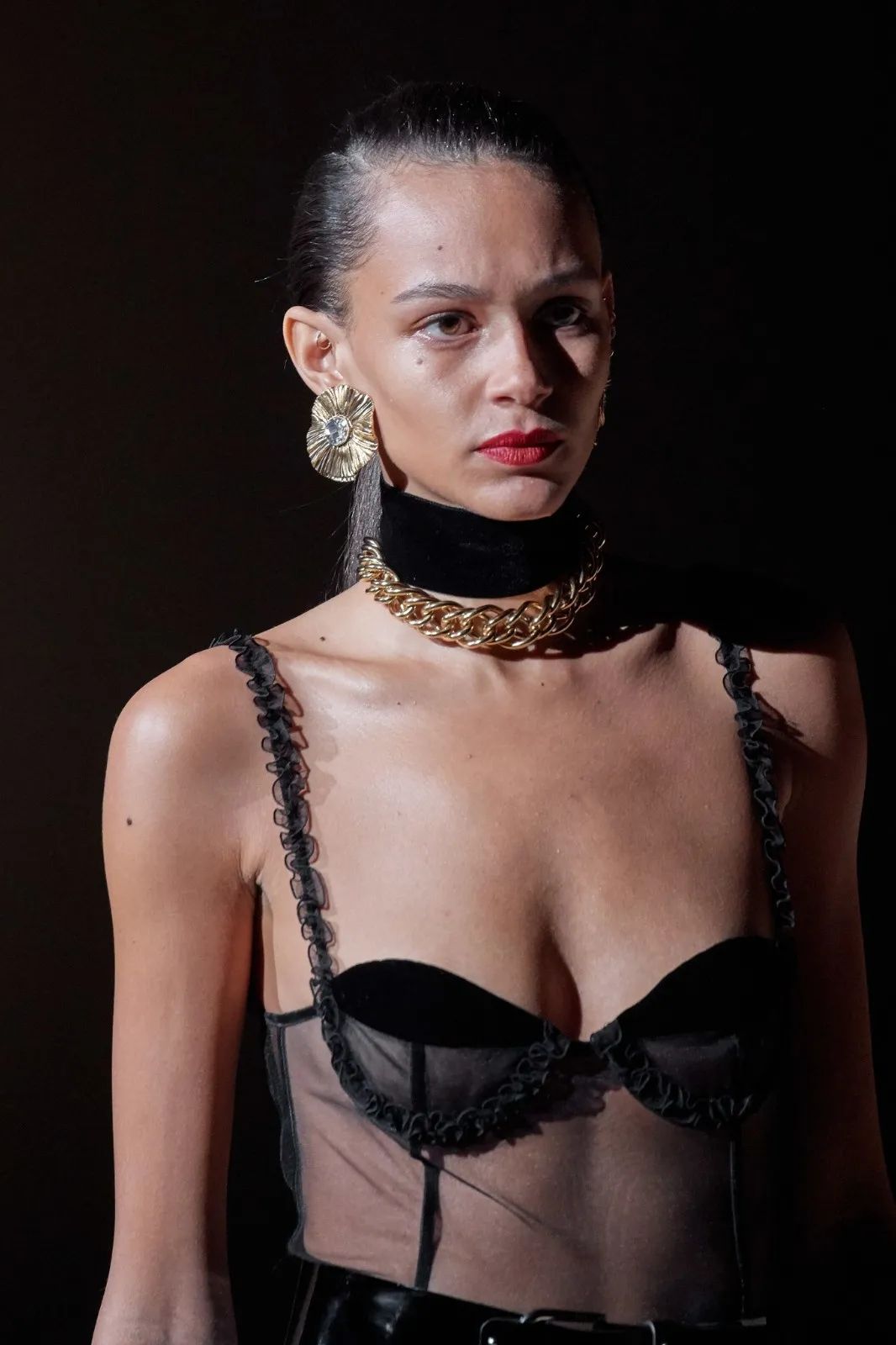 巴黎时装叫什么,什么是巴黎时装