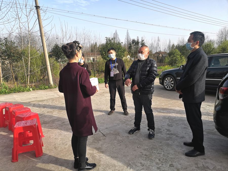 有救了！那个“蝴蝶结症”女孩有药了...