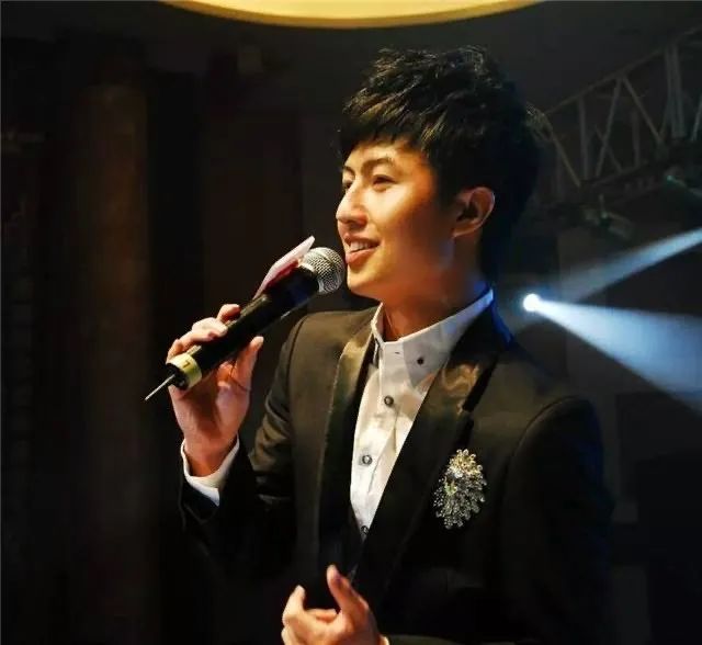 抗疫原创歌曲展播㊵|《没有什么能将爱隔离》