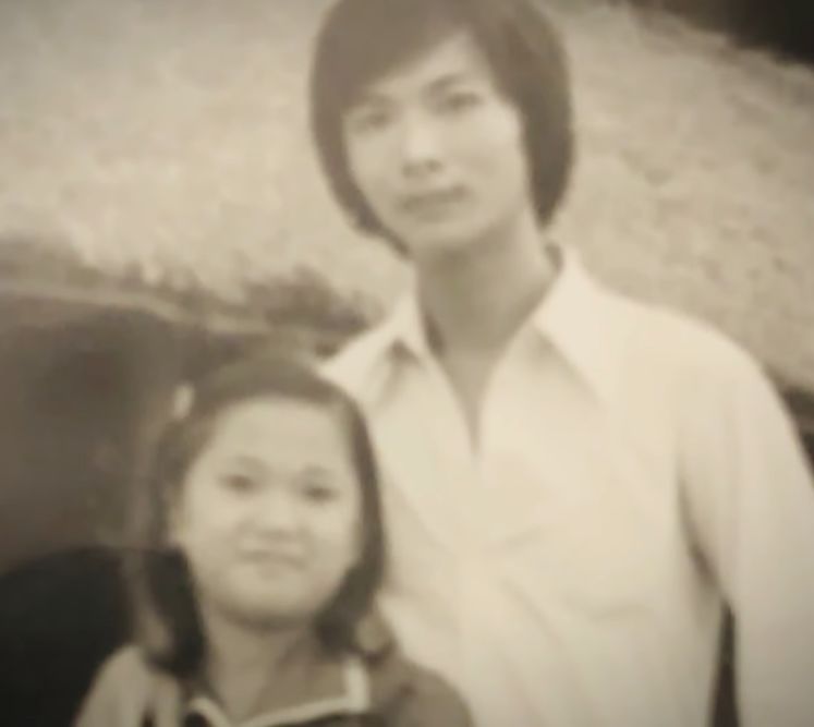 cardib亚裔美甲师,cardib的美甲师