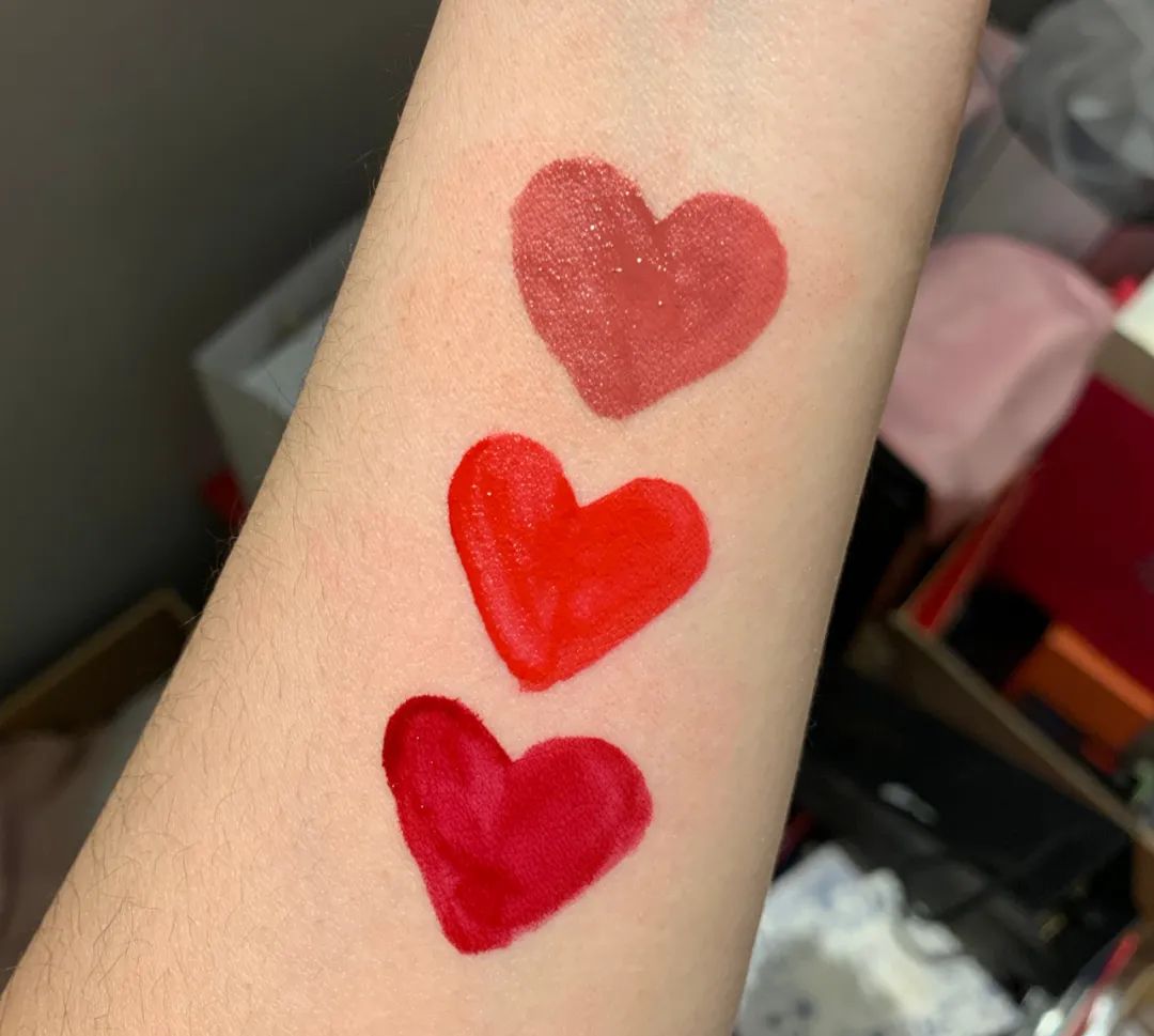 刚一恢复快递,我就花了五千多买这些……