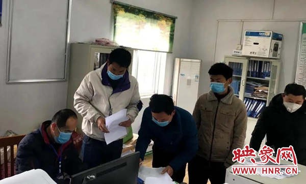 上蔡县和店镇吴伟：让*党**徽在战“疫”中闪光