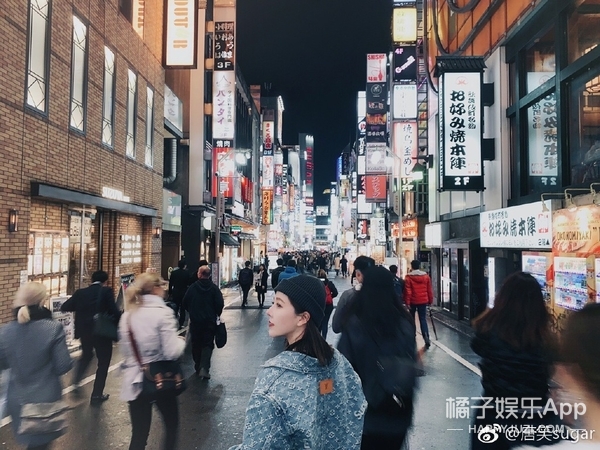 06超女厉娜比赛现场,06超女厉娜海选视频