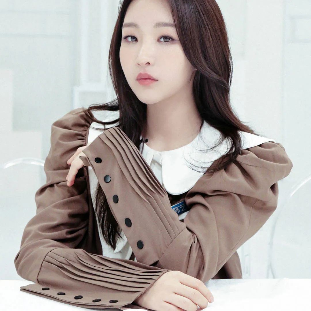 从￥159到￥108600|「婧」训练生的购物记录被我扒光